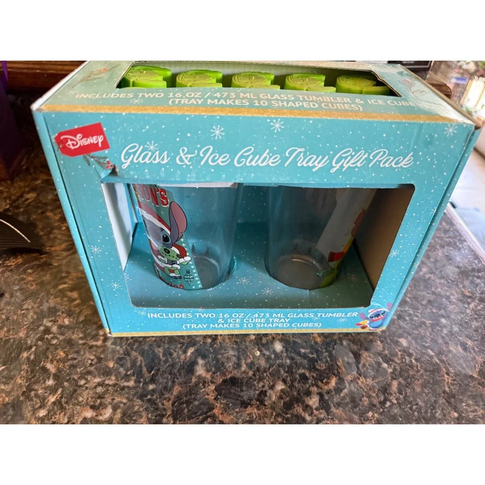 Disney Lilo & Stitch Glass and Ice Cube Tray Gift Pack 16oz Tumblers 2 Pack NEW